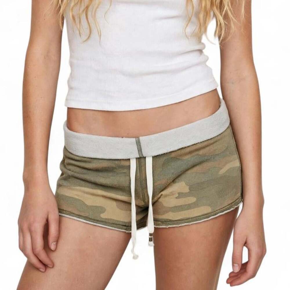 Hollister Co. Women's Green and Khaki Shorts